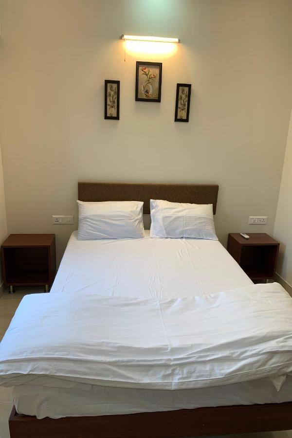 Vennela Hotel Apartments Bangalore Ngoại thất bức ảnh